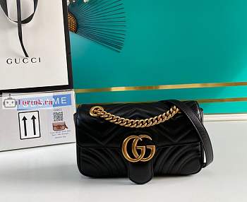 Gucci Mini GG Marmont Matelasse Bag Black 446744 22x13x6cm