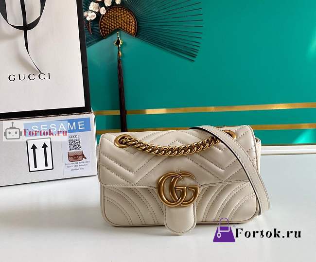Gucci Mini GG Marmont Matelasse Bag White 446744 22x13x6cm - 1