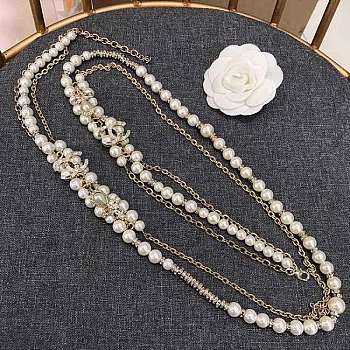 Chanel Necklac With Pearl