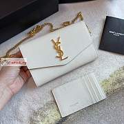 Ysl Uptown Chain Wallet In Grained Leather White 6077881 19x12x4cm - 1