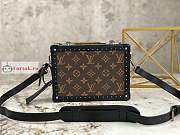 Louis Vuitton Clutch Box Brown M20252 24x16.5x8cm - 1