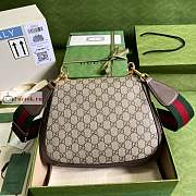 Gucci Medium Blondie Shoulder Bag GG Canvas Beige 699210 29x22x7cm - 6