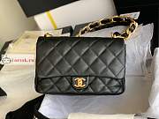 Chnael Large Flap Bag In Leather Black AS3215 18x27x8cm - 1