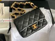 Chanel Small Flap Bag In Leather Black AS3214 17x21x6cm - 1