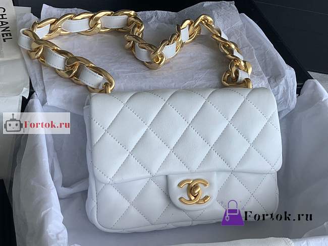 Chanel Small Flap Bag In Leather White AS3214 17x21x6cm - 1