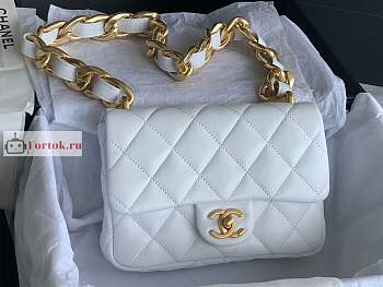 Chanel Small Flap Bag In Leather White AS3214 17x21x6cm