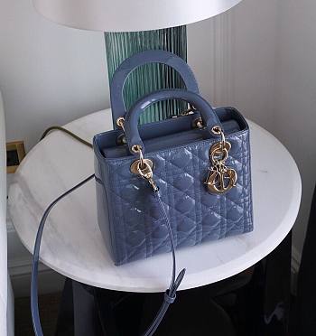 Dior Medium Lady Dior Patent Cannage Blue M0565 24×20×11cm