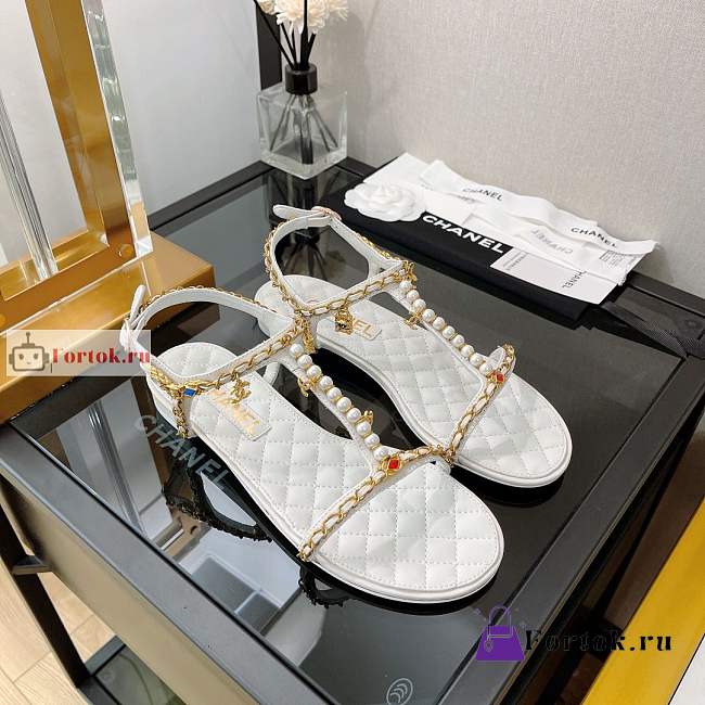 Chanel Sandals Leather And Jewelry White G38916  - 1