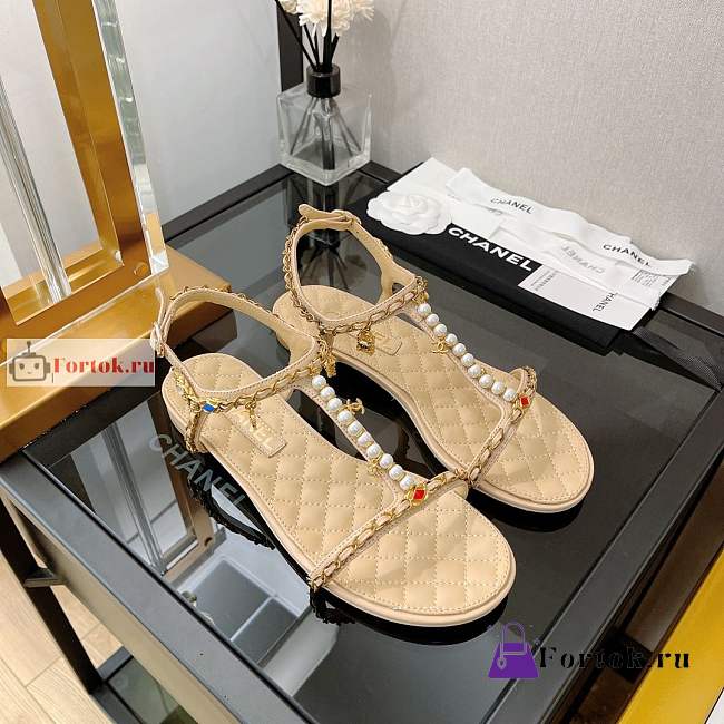 Chanel Sandals Leather And Jewelry Beige G38916  - 1