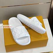 Louis Vuitton Waterfront Mule White 1A9FK5 - 6