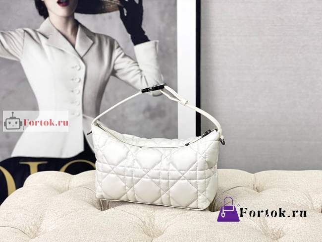 Dior Medium Nomad Pouch Macrocannage White S5554 22×13×9.5cm - 1