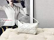 Dior Medium Nomad Pouch Macrocannage White S5554 22×13×9.5cm - 5