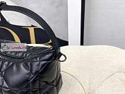 Dior Medium Nomad Pouch Macrocannage Black S5554 22×13×9.5cm - 2