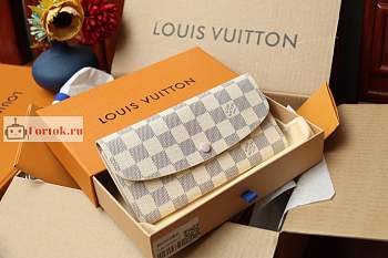 Louis Vuitton Emilie Wallet Damier Canvas N41625 19x10cm