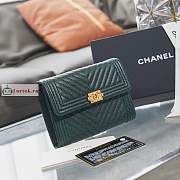 Chanel Boy Wallet Chevron In Grained Leather Forest Green A84385 10×15×3.5cm - 5