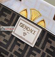Fendi Medium Sunshine Fendace Printed Pink Shopper 8BH386 35x31x17cm - 2