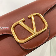 Valentino Loco Garavani Shoulder Bag In Leather Brown 27x13x6cm - 3