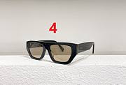Gucci Rectangular Frame Logo Sunglasses 691309  - 4