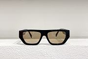 Gucci Rectangular Frame Logo Sunglasses 691309  - 2