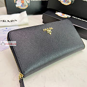 Prada Large Zipper Wallet With Logo Lettering In Leather Black 1ML506 20x10cm - 5