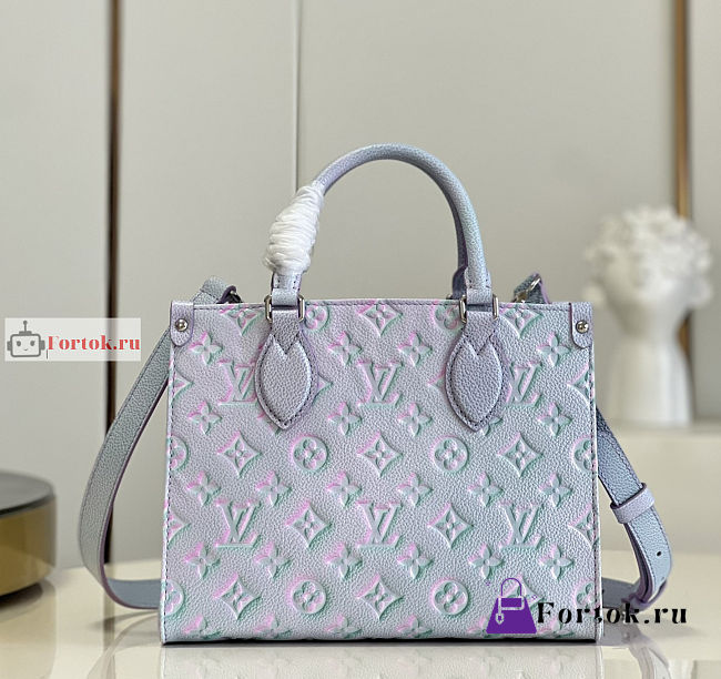 Louis Vuitton Onthego PM Sprayed Lilas M46067 25x19x11.5cm - 1