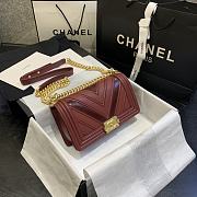 Chanel Medium Chevron Mix Leather Flap Boy Bag Red A67086 25x16x9cm - 1