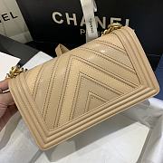 Chanel Medium Chevron Mix Leather Flap Boy Bag Beige A67086 25x16x9cm - 3