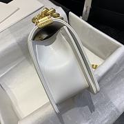 Chanel Medium Chevron Mix Leather Flap Boy Bag White A67086 25x16x9cm - 6