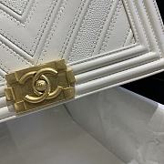 Chanel Medium Chevron Mix Leather Flap Boy Bag White A67086 25x16x9cm - 2