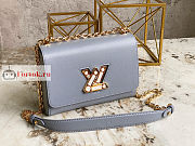 Louis Vuitton Twist MM Handbag Gray M59218 23x17x9.5cm - 3