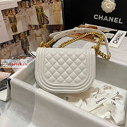 Chanel Small Boy Messenger Bag In Leather White AS3350 12.5×18×6cm - 3
