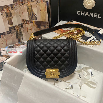 Chanel Small Boy Messenger Bag In Leather Black AS3350 12.5×18×6cm