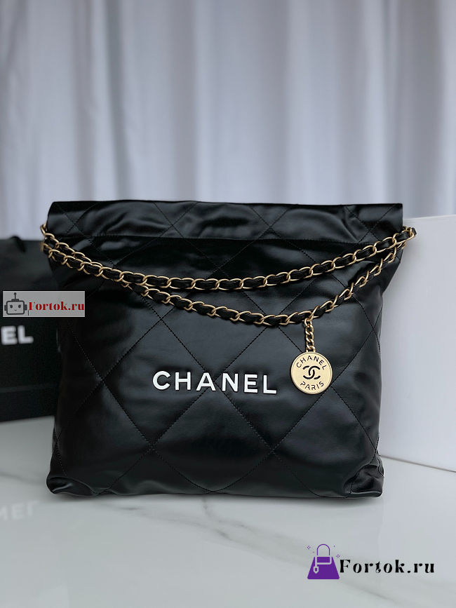 Chanel 22 Small Handbag Calfskin Leather Black AS3260 34.5×37×8cm - 1