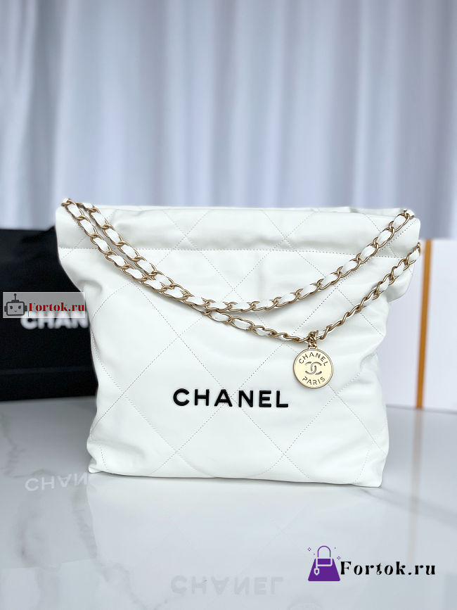 Chanel 22 Small Handbag Calfskin Leather White AS3260 34.5×37×8cm - 1