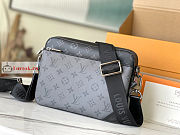 Louis Vuitton Trio Messenger Bag Monogram Canvas M69443 25x18.5x7cm - 5