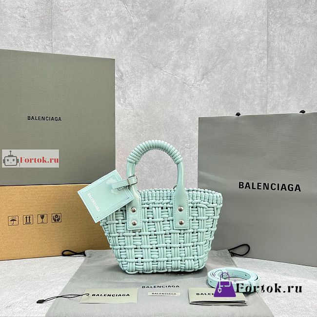 Balenciaga XXS Bistro Bucket Bag With Strap Light Green 6780282 27cm - 1