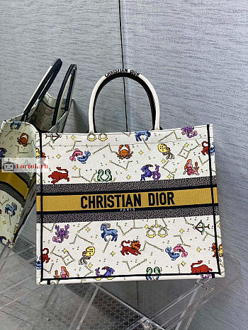 Dior Large Book Tote Zodiac Embroidery Latte M1286 42x18.5x35cm