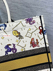 Dior Large Book Tote Zodiac Embroidery Latte M1286 42x18.5x35cm - 3
