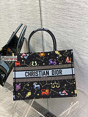 Dior Medium Book Tote Zodiac Embroidery Black M1296 36x27.5x16.5cm - 1