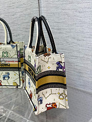 Dior Small Book Tote Zodiac Embroidery Latte M1265 26x22cm - 6