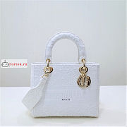 Dior Medium Lady D-Lite Natural Embroidery White M0565 24x20x11cm - 1