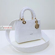 Dior Medium Lady D-Lite Natural Embroidery White M0565 24x20x11cm - 5