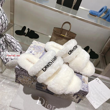 Dior Chez Moi Slide Shearling White KDQ734 