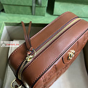 Gucci GG Matelasse Leather Shoulder Bag Brown 702234 21.5x17x7.5cm - 4