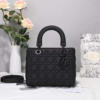 Dior Medium Lady Dior Bag Ultramatte Cannage All Black M0565 24cm