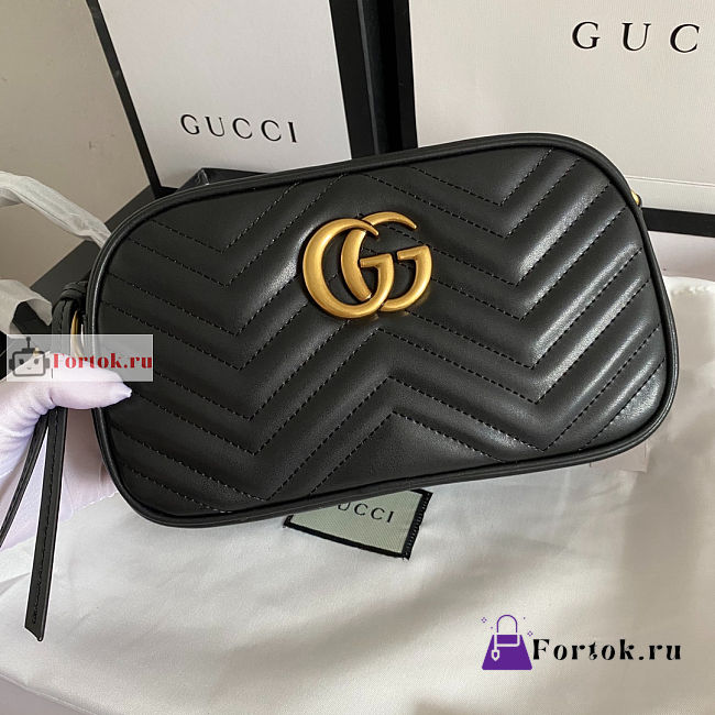Gucci Small GG Marmont Matelasse Shoulder Bag Black 447632 24x13x7cm - 1