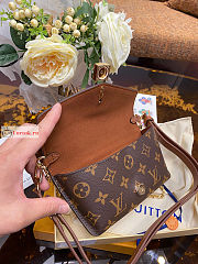 Louis Vuitton Padlock On Strap Monogram Brown Caramel M80763 19x11×3cm - 3