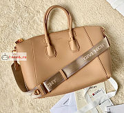 Givenchy Small Antigona Sport Handbag Beige Cappuccino 33x7x25cm - 1