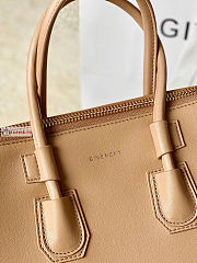 Givenchy Small Antigona Sport Handbag Beige Cappuccino 33x7x25cm - 2