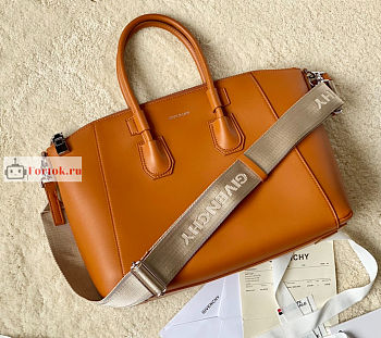 Givenchy Small Antigona Sport Handbag Tan Brown 33x7x25cm